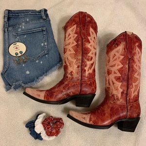 (Sold)Corral Red Embroidery Boots Size 8 1/2, E1190